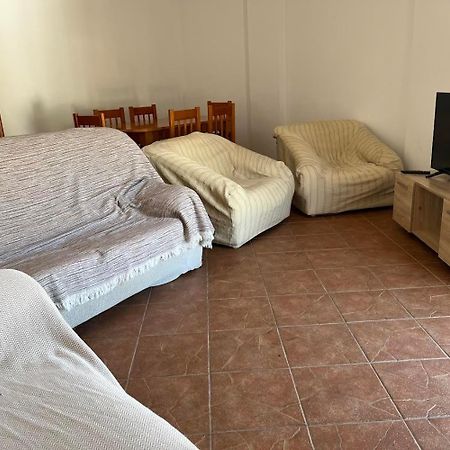 Casa Amplia Con Terraza En La Vinuela Villa Екстериор снимка